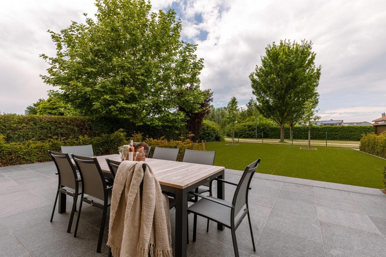 Fantastic Family Villa With Beautiful Garden Oostende Buitenkant foto